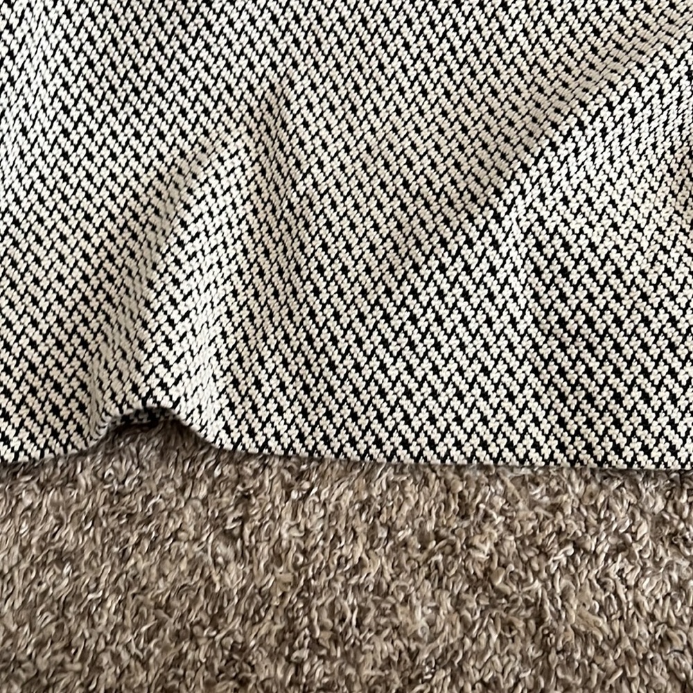 Dress - Picture 3 of 6